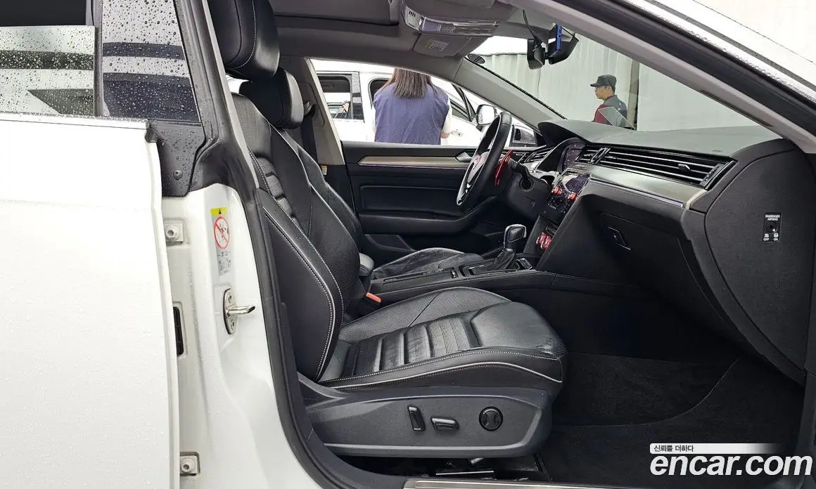 Volkswagen Arteon 2019 2.0 автомат (гидро), фото 17
