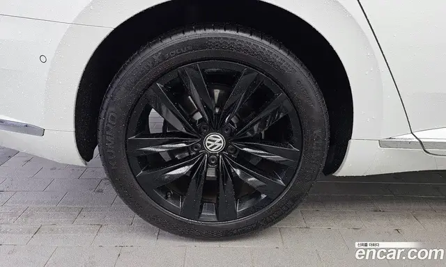 Volkswagen Arteon 2019 2.0 автомат (гидро), миниатюра 5