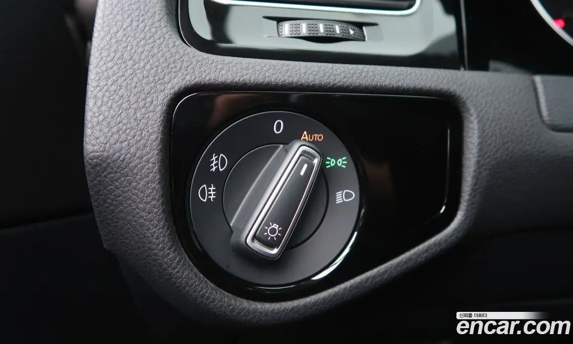 Volkswagen Golf 2016 1.4 автомат (гидро), фото 20
