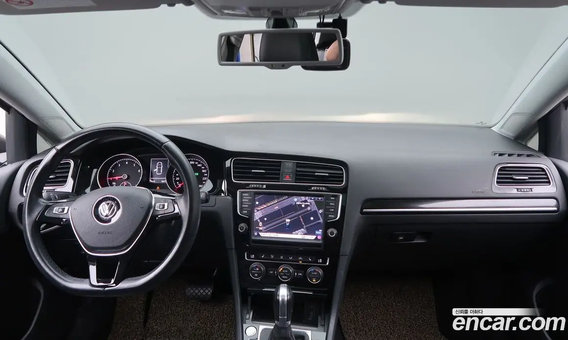 Volkswagen Golf 2016 1.4 автомат (гидро), фото 7