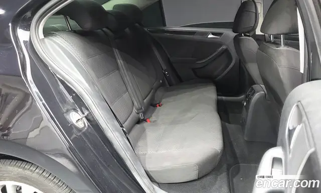 Volkswagen Jetta 2012 2.0 автомат (гидро), миниатюра 12