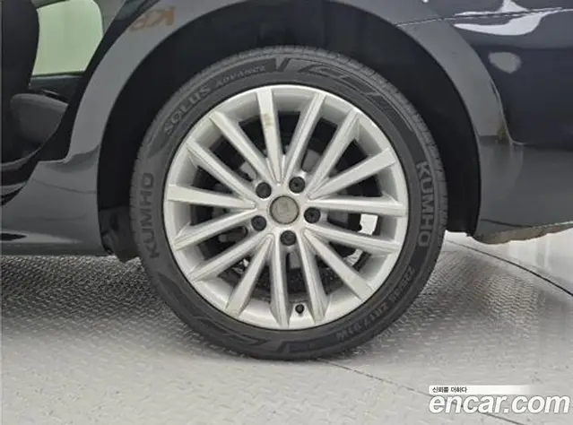 Volkswagen Jetta 2012 2.0 автомат (гидро), миниатюра 5