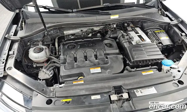 Volkswagen Tiguan 2018 2.0 автомат (гидро), миниатюра 6