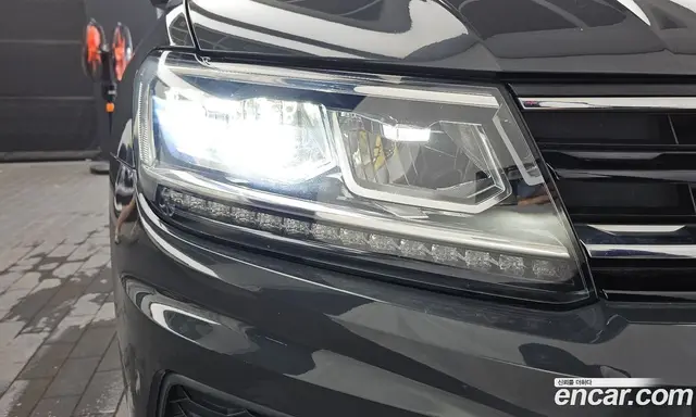 Volkswagen Tiguan 2018 2.0 автомат (гидро), миниатюра 8