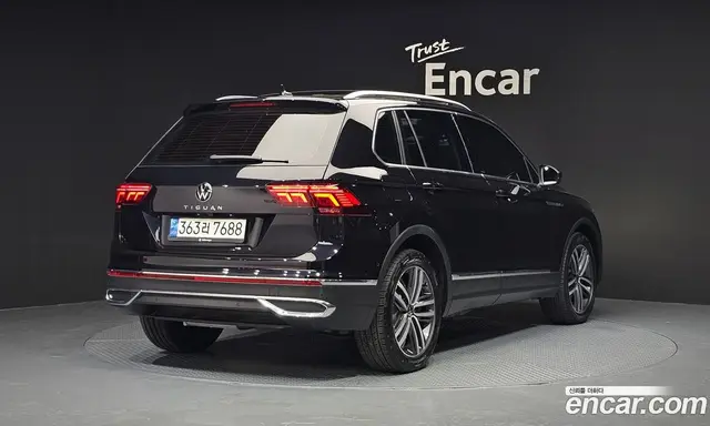 Volkswagen Tiguan 2021 2.0 автомат (гидро), миниатюра 2