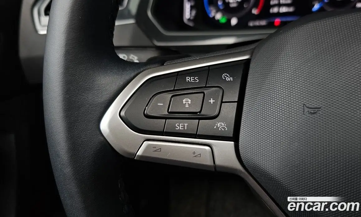 Volkswagen Tiguan 2021 2.0 автомат (гидро), фото 20