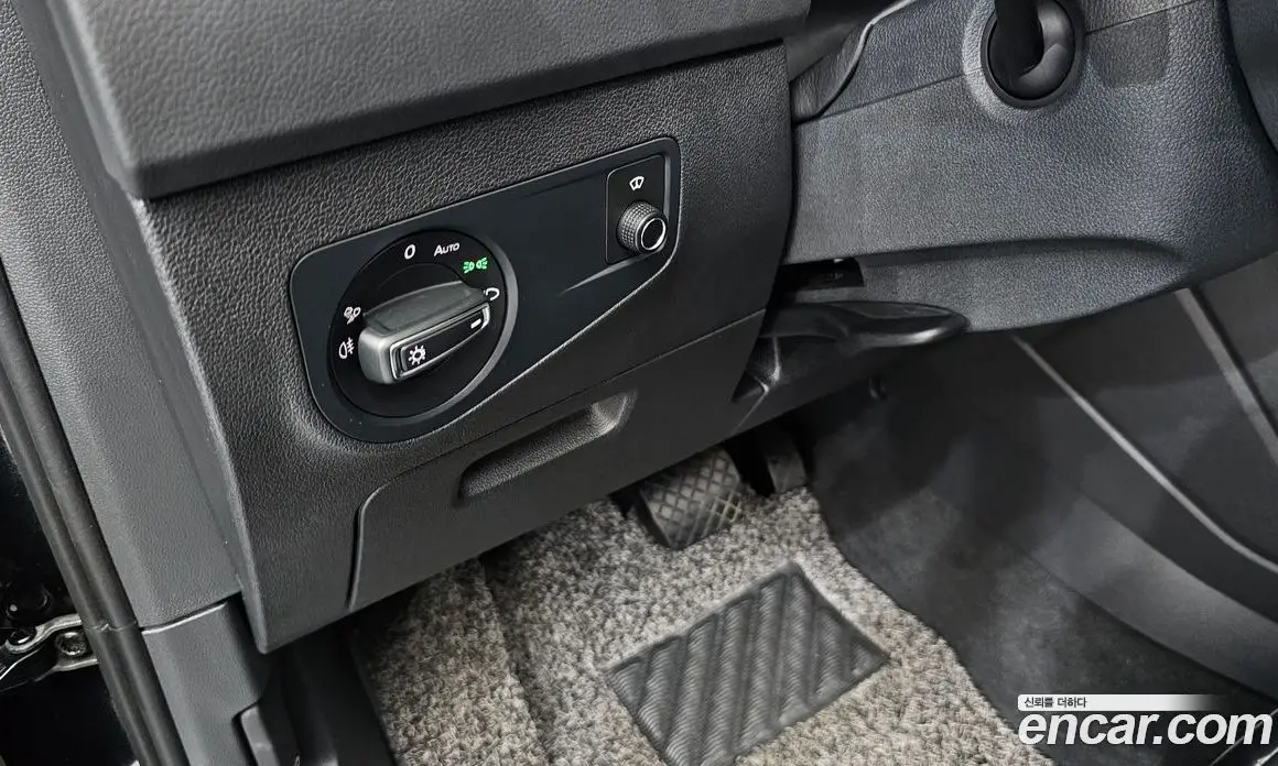 Volkswagen Tiguan 2021 2.0 автомат (гидро), фото 28