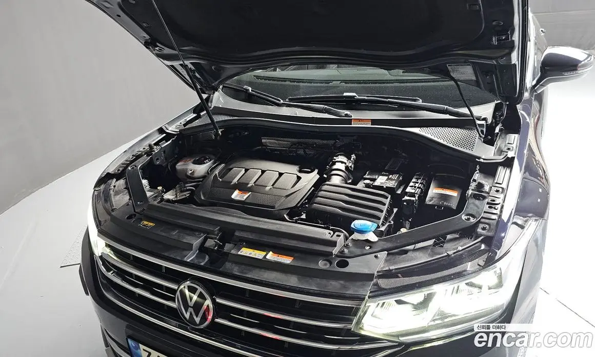 Volkswagen Tiguan 2021 2.0 автомат (гидро), фото 6