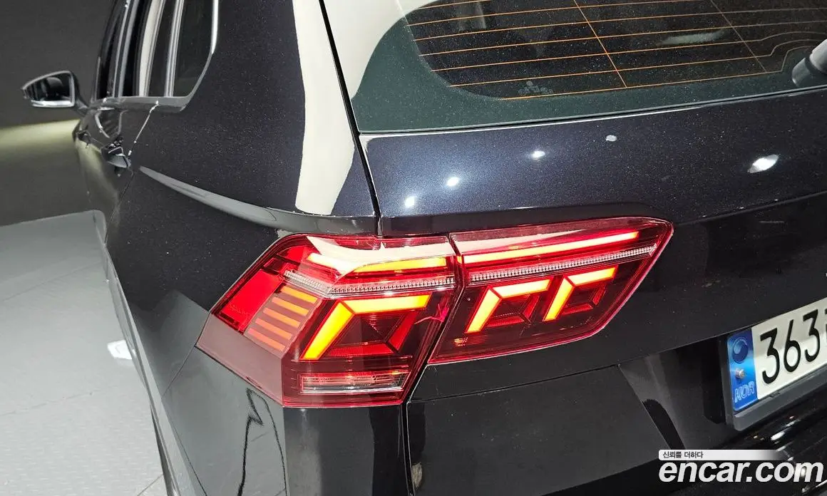 Volkswagen Tiguan 2021 2.0 автомат (гидро), фото 9