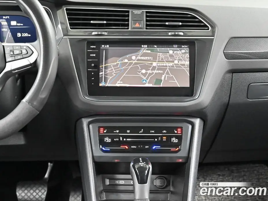 Volkswagen Tiguan 2022 2.0 автомат (гидро), фото 14