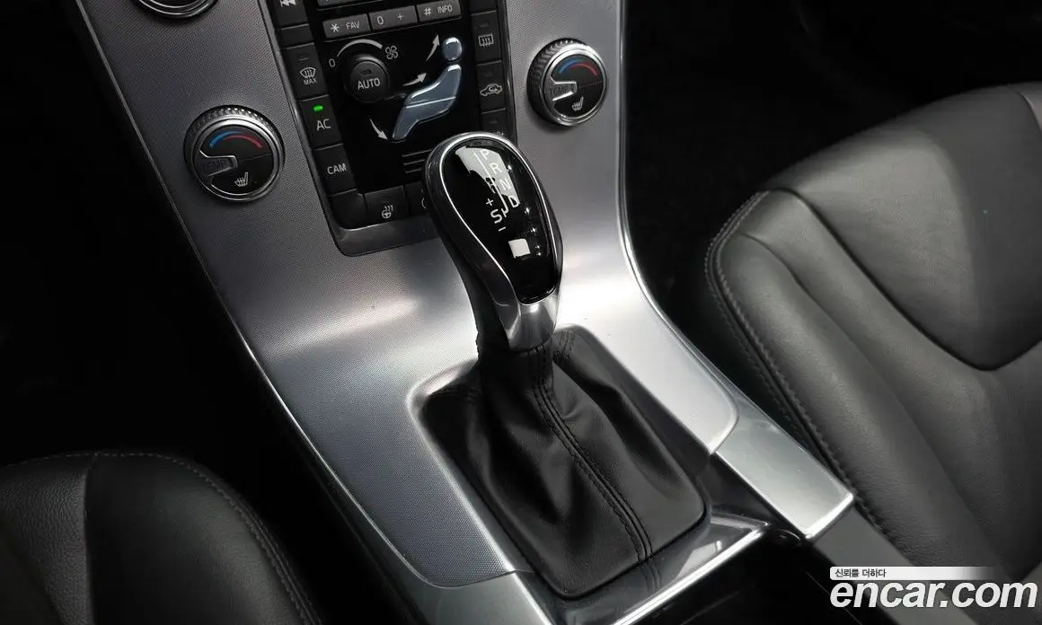 Volvo S60 2016 2.0 автомат (гидро), фото 11