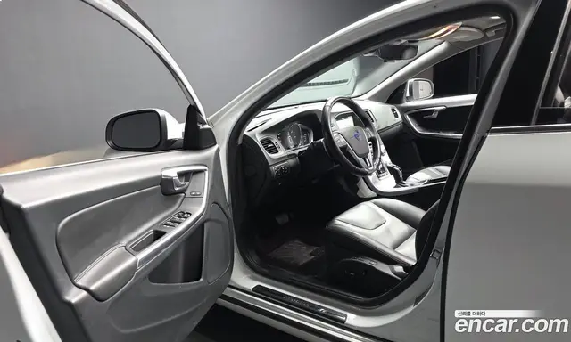 Volvo S60 2016 2.0 автомат (гидро), миниатюра 12