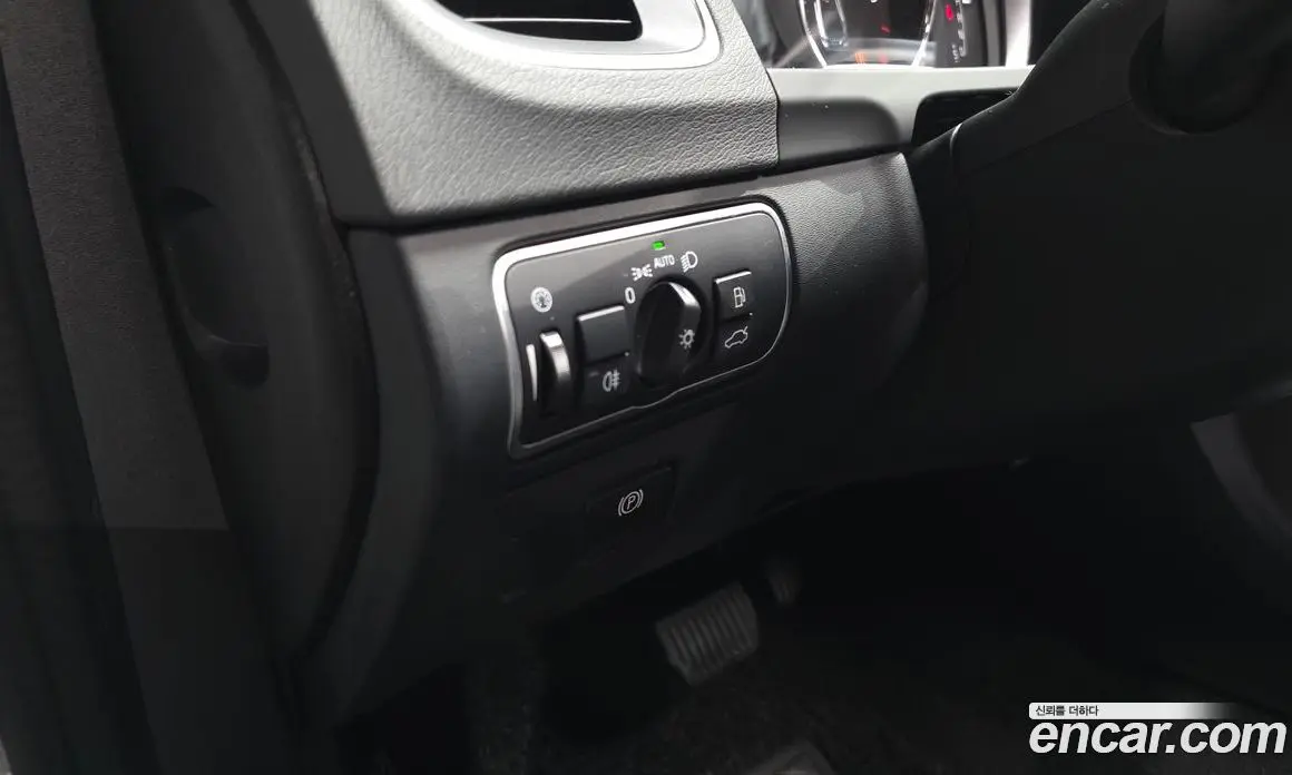 Volvo S60 2016 2.0 автомат (гидро), фото 23