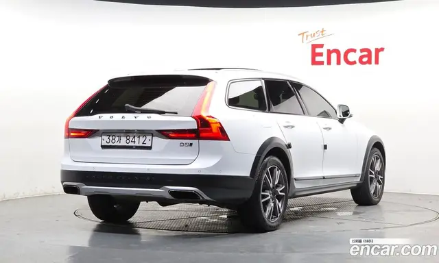Volvo V90 2017 2.0 автомат (гидро), миниатюра 2