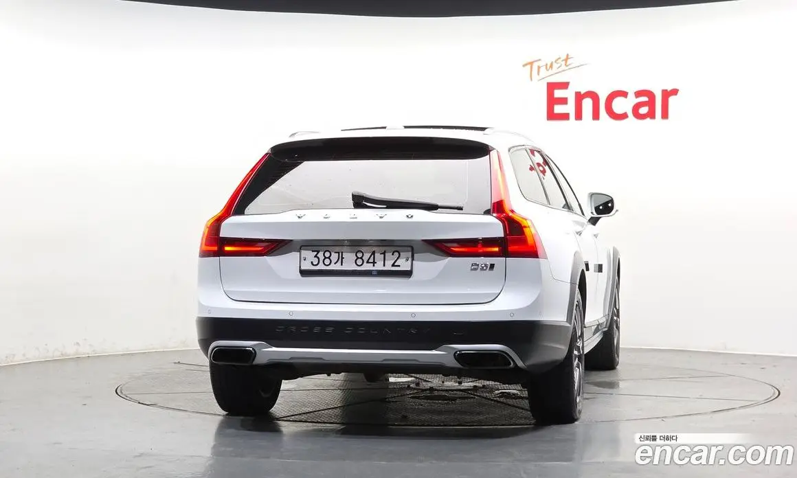 Volvo V90 2017 2.0 автомат (гидро), фото 4