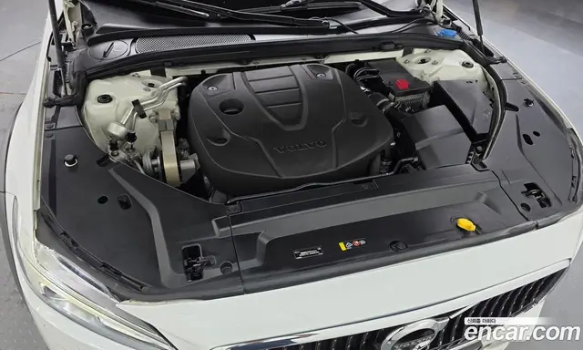 Volvo V90 2017 2.0 автомат (гидро), миниатюра 6