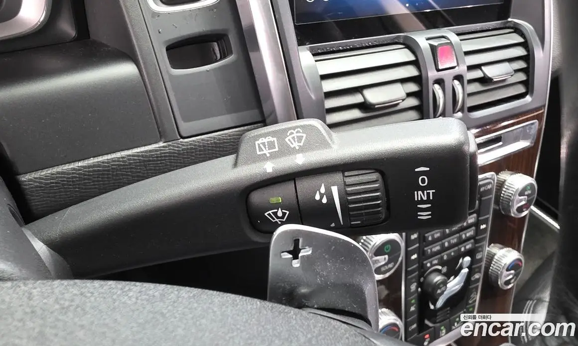 Volvo XC60 2014 2.4 автомат (гидро), фото 16