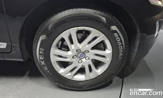 Volvo XC60 2017 2.0 автомат (гидро), миниатюра 7