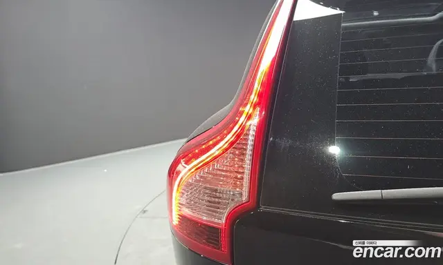 Volvo XC60 2017 2.0 автомат (гидро), миниатюра 9