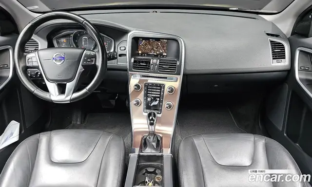 Volvo XC60 2017 2.0 автомат (гидро), миниатюра 10