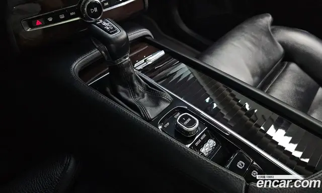 Volvo XC90 2016 2.0 автомат (гидро), миниатюра 11