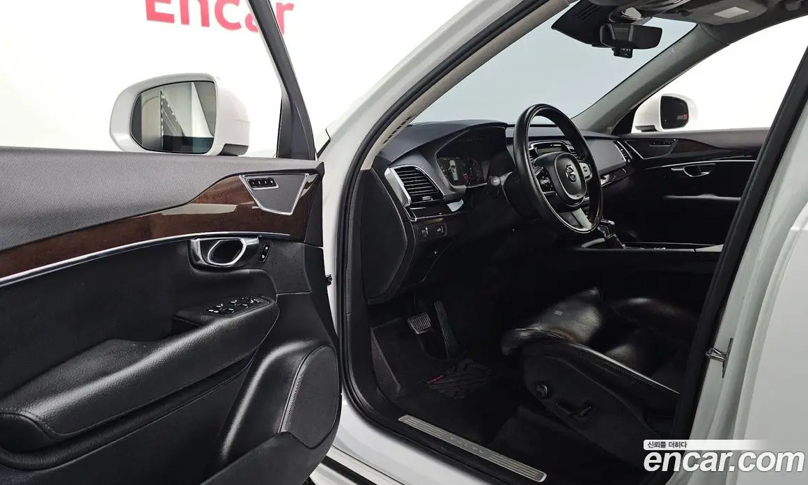 Volvo XC90 2016 2.0 автомат (гидро), фото 12