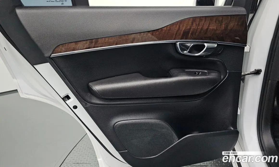 Volvo XC90 2016 2.0 автомат (гидро), фото 14