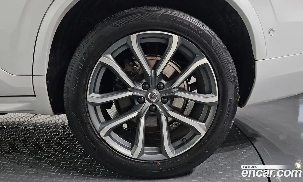 Volvo XC90 2016 2.0 автомат (гидро), фото 6