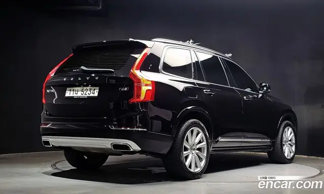 Volvo XC90 2019 2.0 автомат (гидро), миниатюра 2