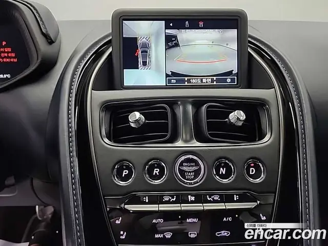 Aston Martin DB11 2017 5.2 автомат (гидро), миниатюра 10