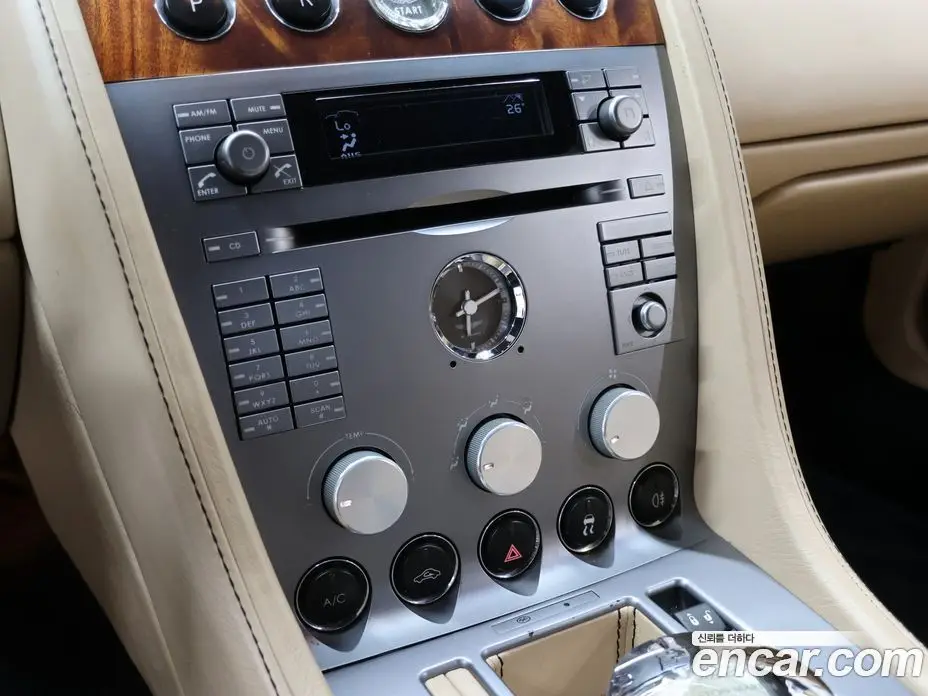 Aston Martin DB9 2006 5.9 автомат (гидро), фото 16