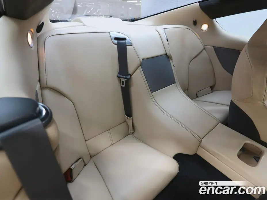 Aston Martin DB9 2006 5.9 автомат (гидро), фото 19