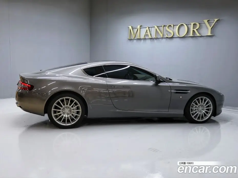 Aston Martin DB9 2006 5.9 автомат (гидро), фото 5
