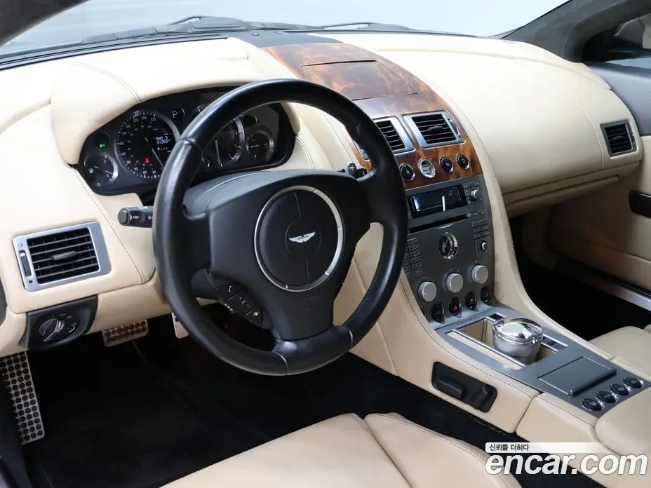 Aston Martin DB9 2006 5.9 автомат (гидро), фото 10