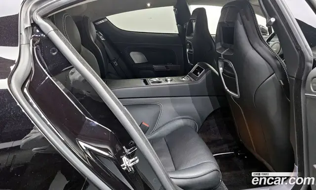 Aston Martin Rapide 2010 5.9 автомат (гидро), миниатюра 12