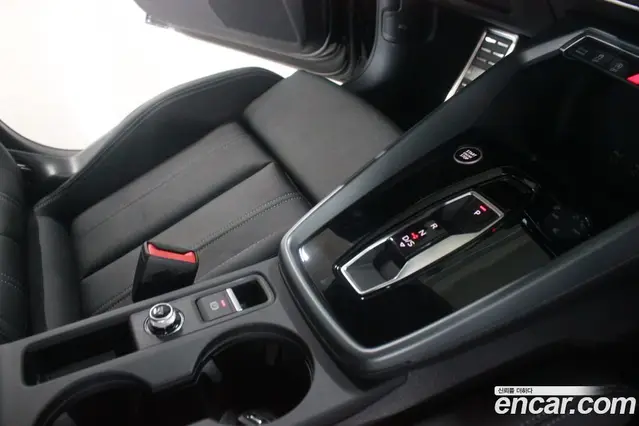 Audi A3 2026 2.0 автомат (гидро), миниатюра 9