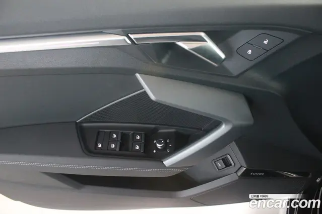 Audi A3 2026 2.0 автомат (гидро), миниатюра 10