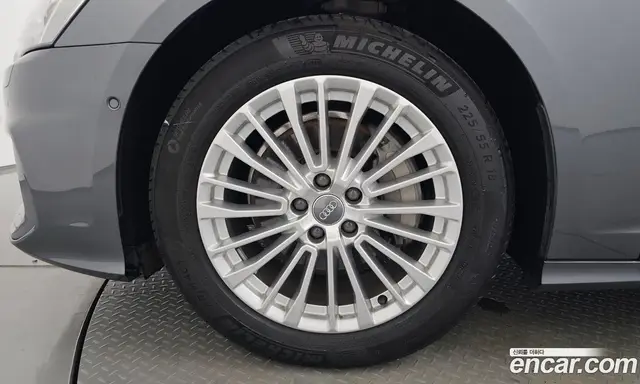 Audi A6 2021 2.0 автомат (гидро), миниатюра 4