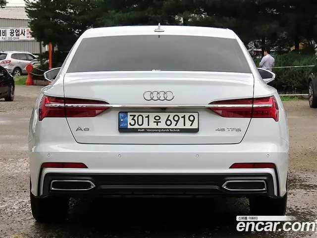 Audi A6 2021 2.0 автомат (гидро), миниатюра 3
