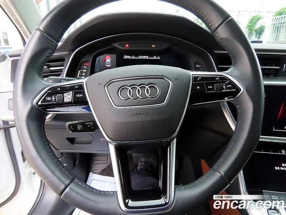Audi A6 2021 2.0 автомат (гидро), фото 6