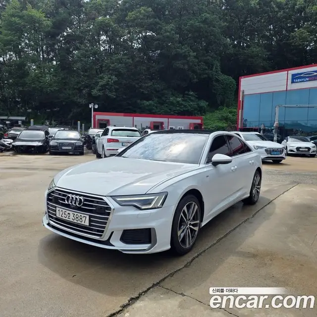 Audi A6 2022 2.0 автомат (гидро), миниатюра 2