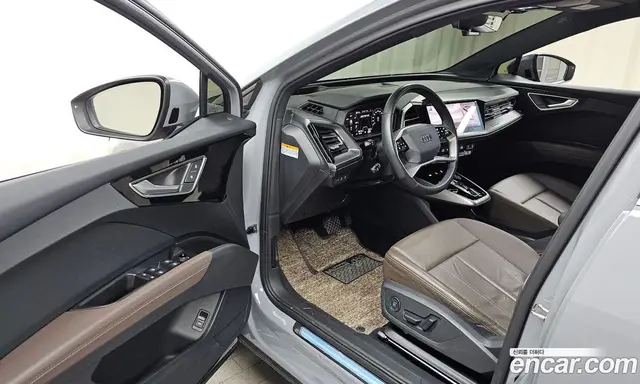 Audi Q4 e-tron 2022 0.2 автомат (гидро), миниатюра 10