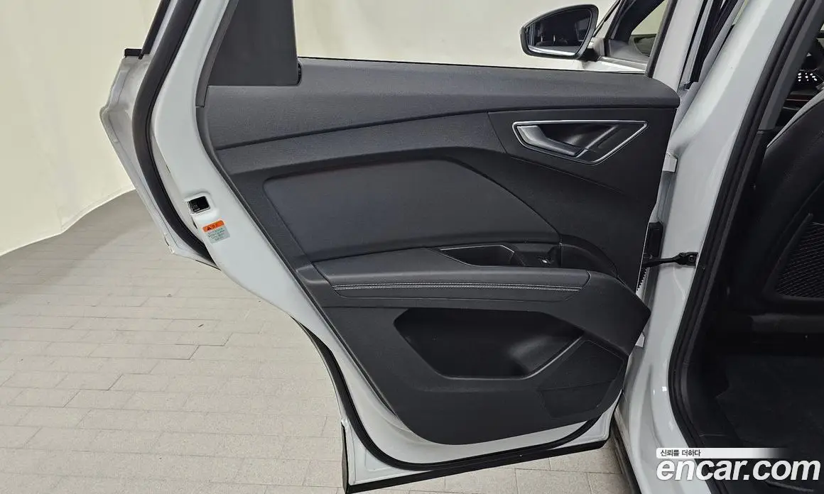 Audi Q4 e-tron 2023 0.2 автомат (гидро), фото 14