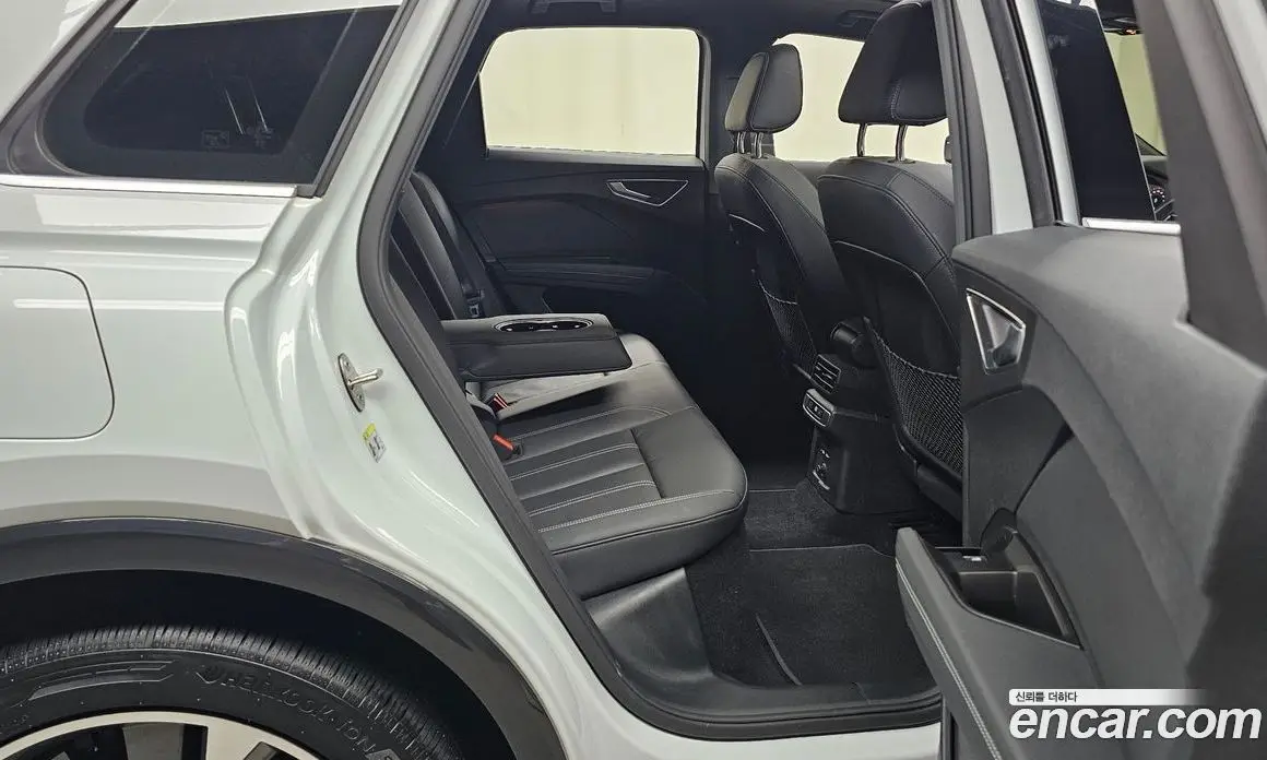 Audi Q4 e-tron 2023 0.2 автомат (гидро), фото 16