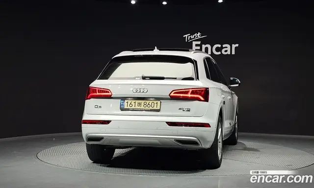 Audi Q5 2020 2.0 автомат (гидро), миниатюра 4