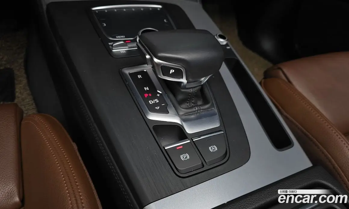 Audi Q5 2020 2.0 автомат (гидро), фото 9