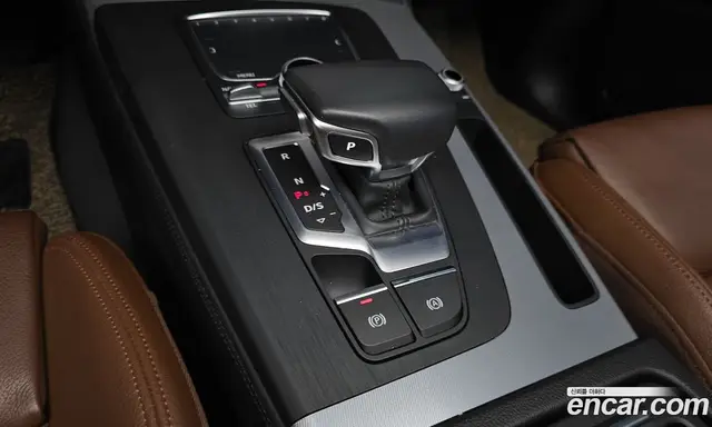Audi Q5 2020 2.0 автомат (гидро), миниатюра 9