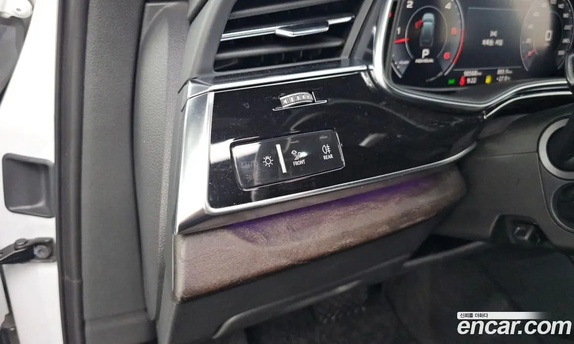 Audi Q7 2020 3.0 автомат (гидро), фото 24