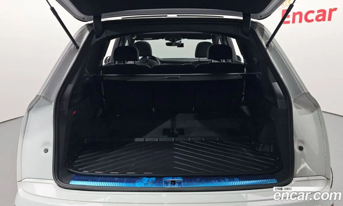 Audi Q7 2020 3.0 автомат (гидро), фото 27