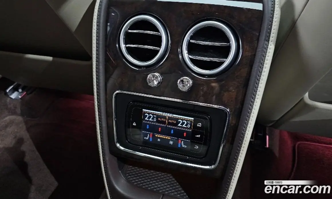 Bentley Flying Spur 2018 4.0 автомат (гидро), фото 16